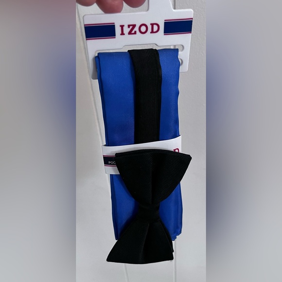 NWT IZOD Adjustable and Pre-Tied Black Bow Tie with Royal Blue Pocket Square - Picture 2 of 12